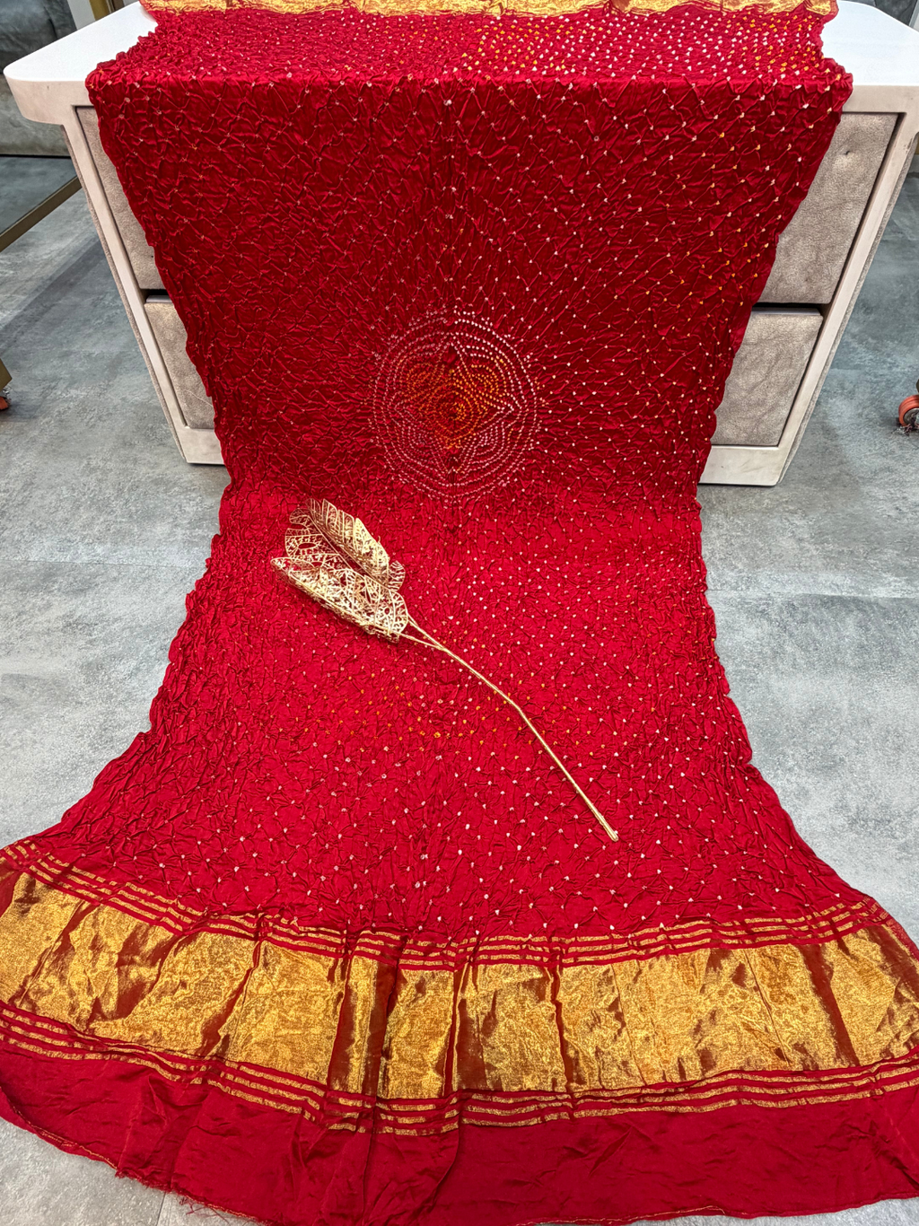 Modal Gaji Bandhani Dupatta with Center Mandala Design – Soft Festive Wear Dupatta