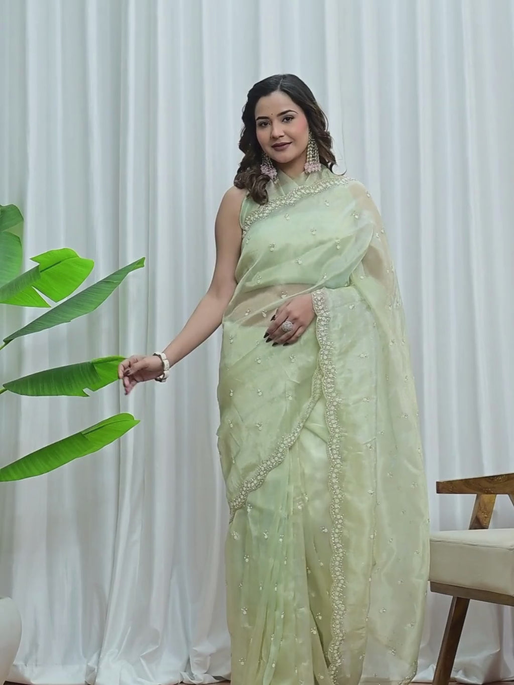 Designer Jiraff Fancy Saree with Kardana, Parle & Sequin Cutwork